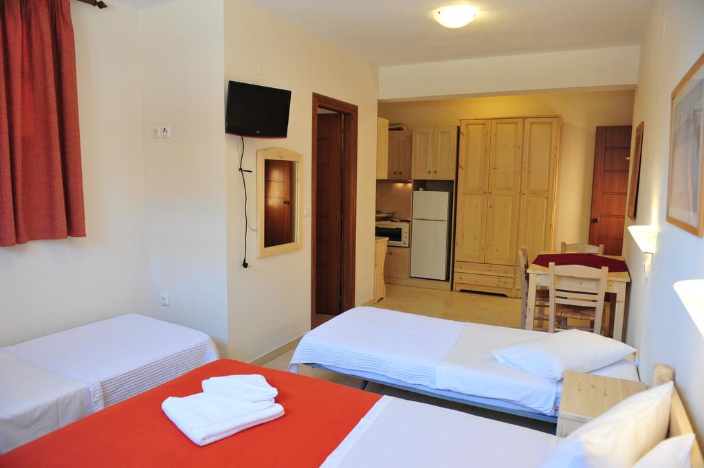 Pansion Evi Apartamento Amoliani Exterior foto