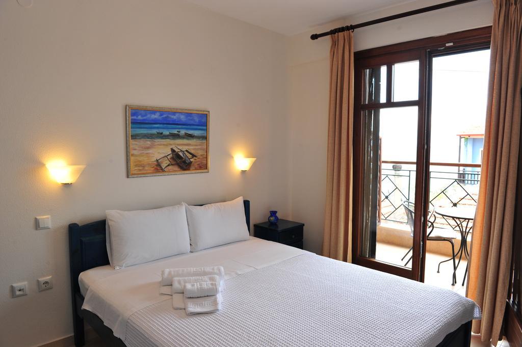 Pansion Evi Apartamento Amoliani Quarto foto