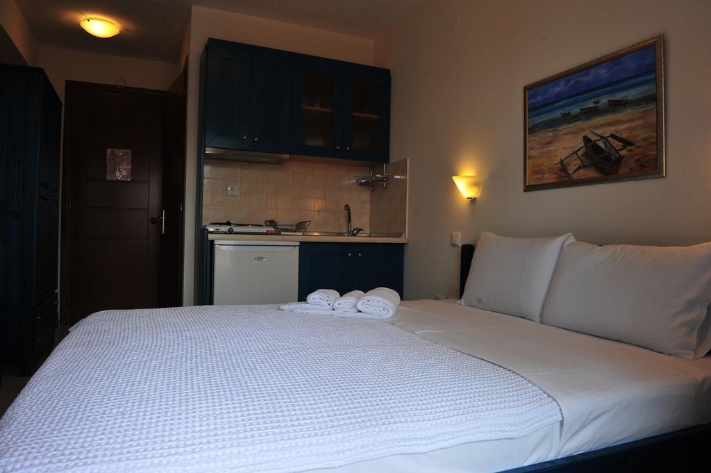 Pansion Evi Apartamento Amoliani Quarto foto